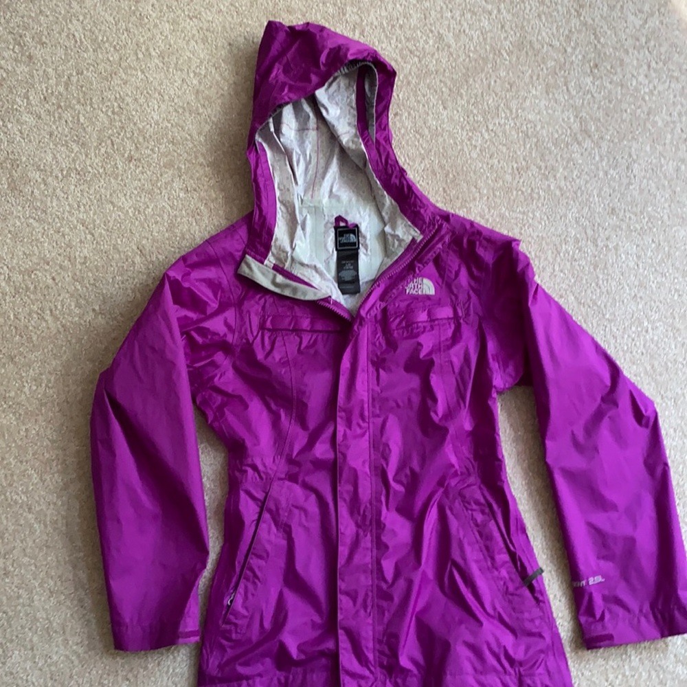NorthFace rain Jacket